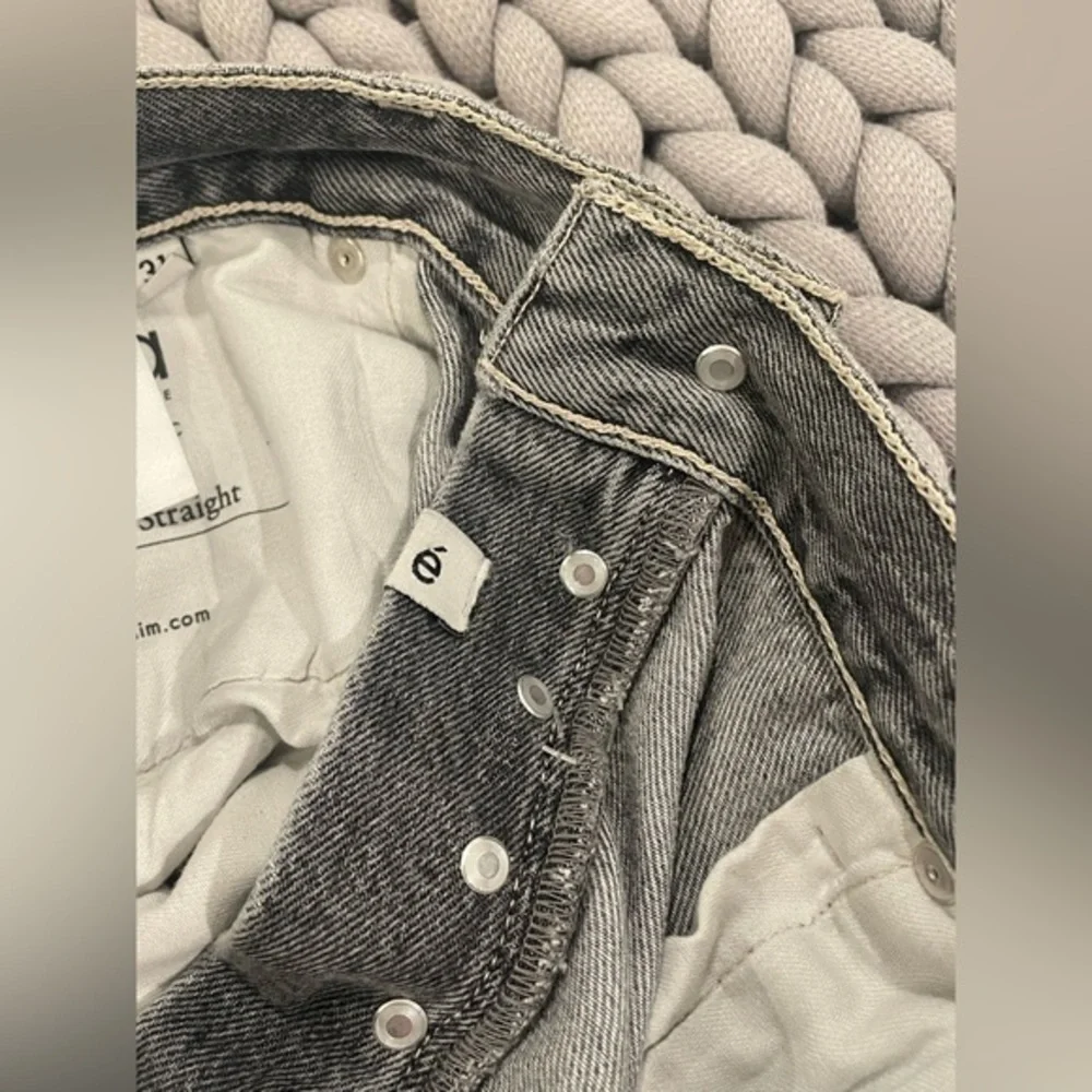 Etica Tyler Vintage Straight Grey High Waist Distressed Jeans Size 31- NWT‎